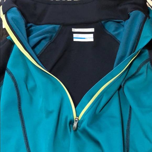 Columbia 1/4 zip dry fit jacket - Picture 4 of 6